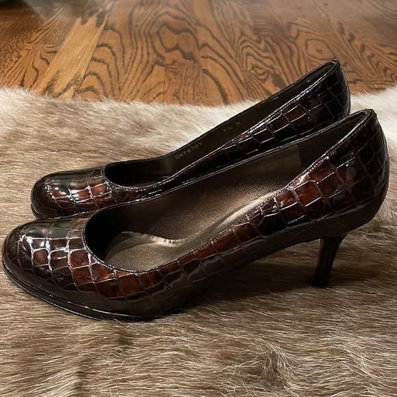 STUART WEITZMAN patent leather heels animal print - Picture 2 of 5